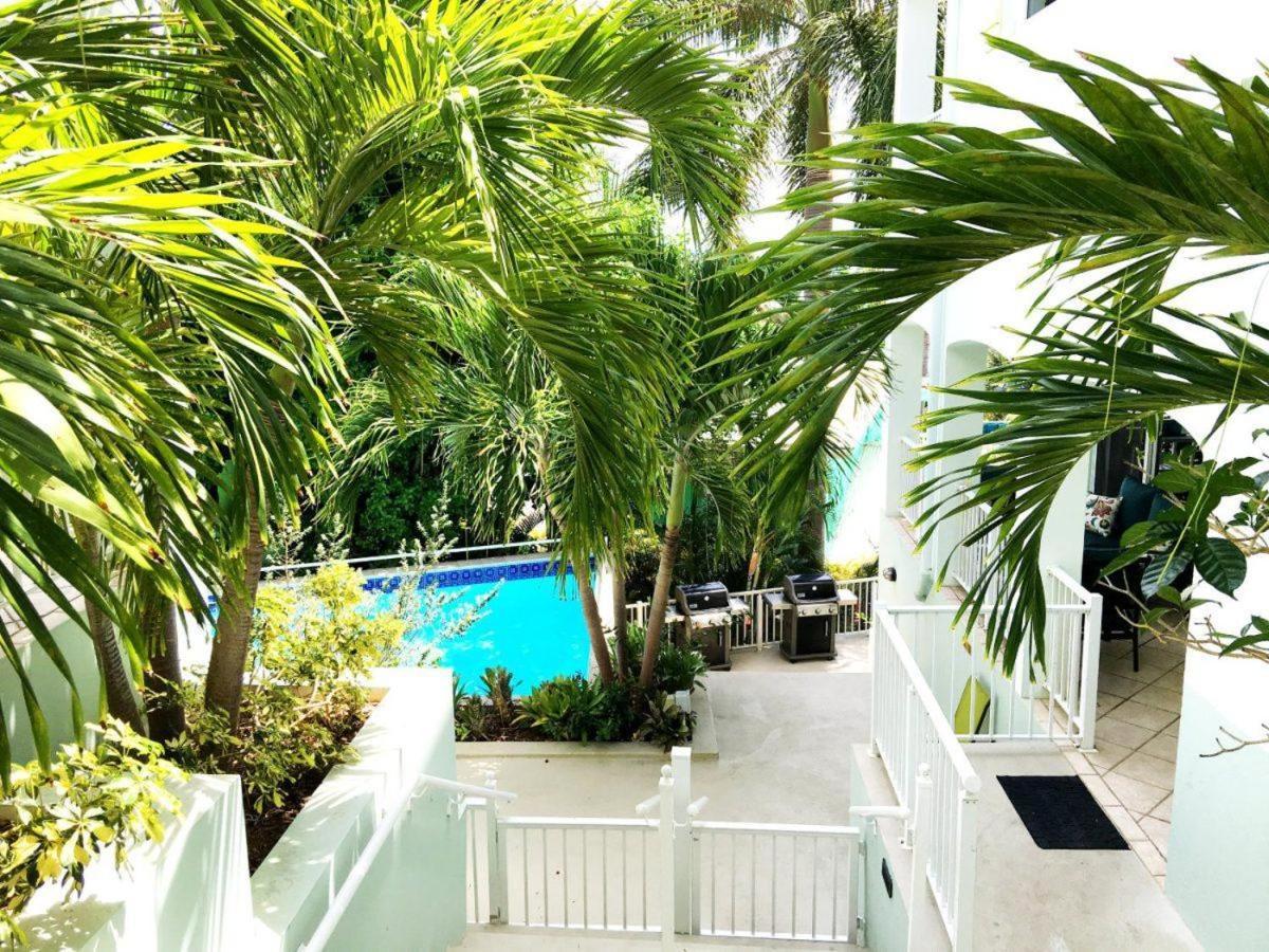 Cruz Bay Silver Palm At Palm Terrace المظهر الخارجي الصورة
